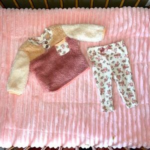 Nicole Miller 0-3mo sweater outfit